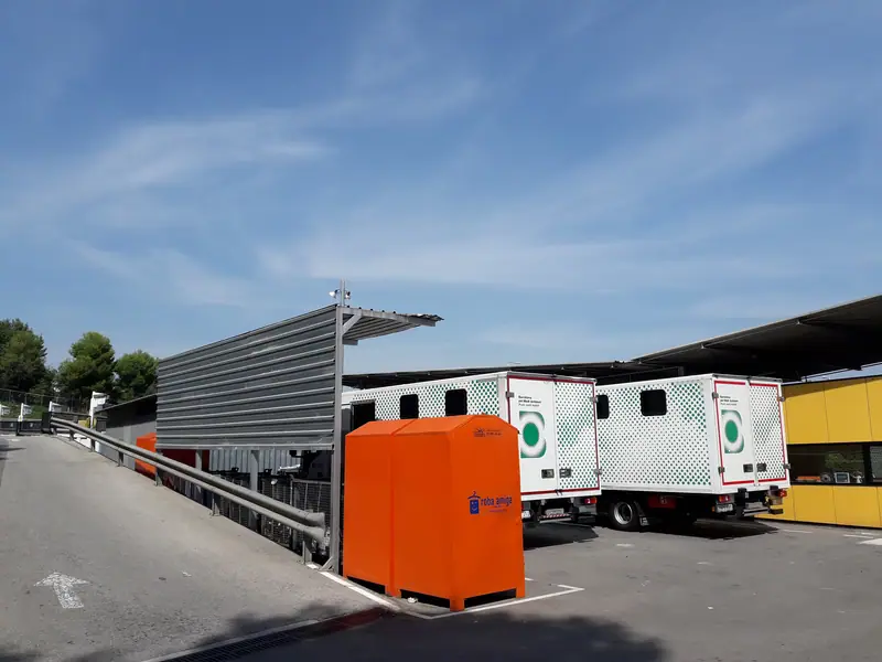 Deixalleria De Barcelona (Punt Verd De Vall D'Hebron) in Barcelona