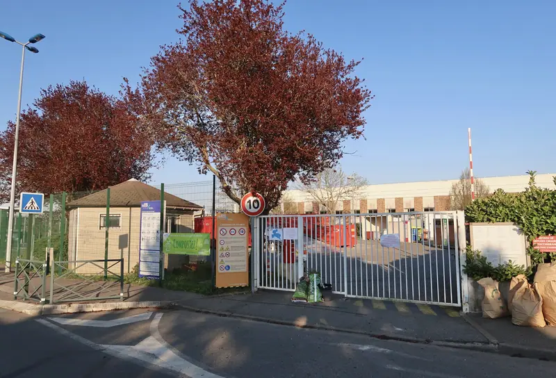 Déchèterie Plateforme Végétaux in Clayes