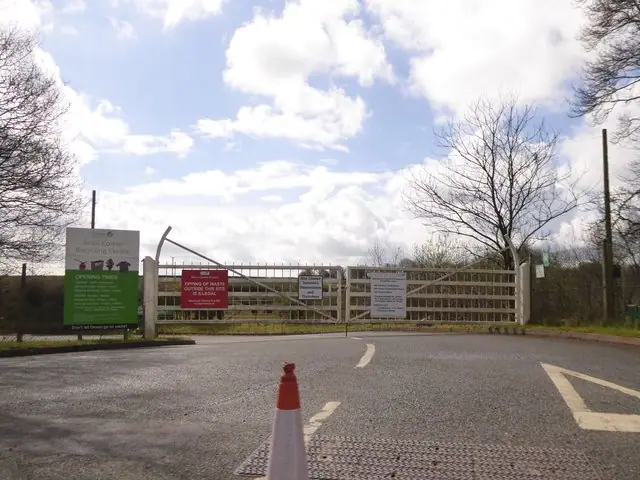 Anvil Corner Recycling Centre – Hollacombe