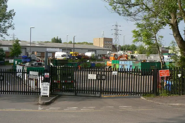 Loscoe Household Waste Recycling Centre in Loscoe